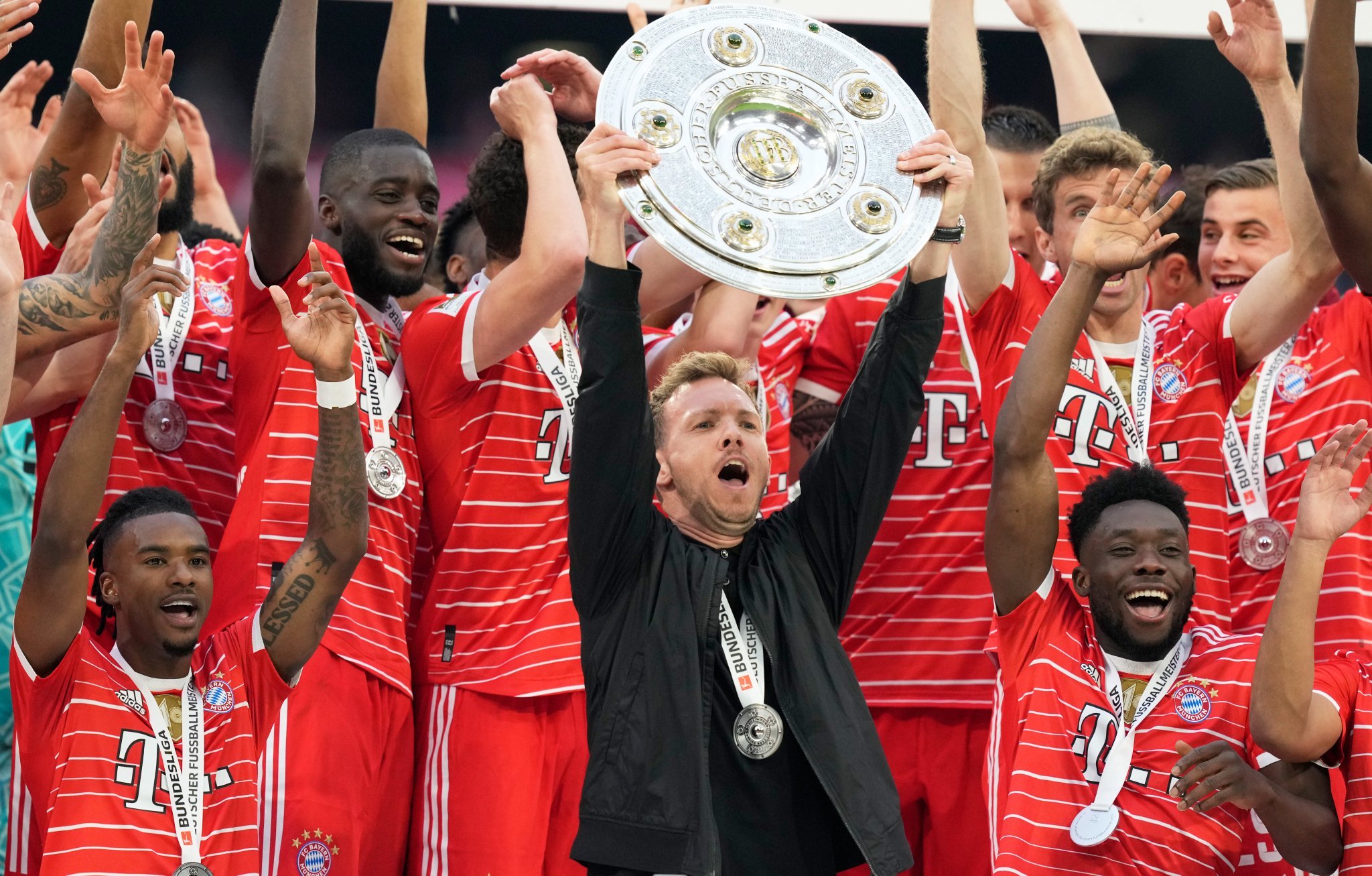 <a href='/news/tag/1435.html' style='color: blue;'>拜仁慕尼黑</a>：欧冠征途上的荣耀与挑战